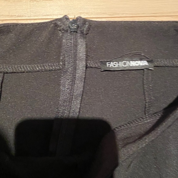 Top - Picture 4 of 4